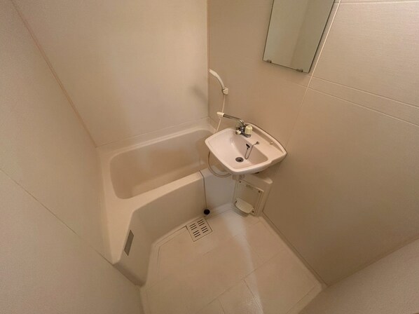 ヴィラ・ソレイユの物件内観写真